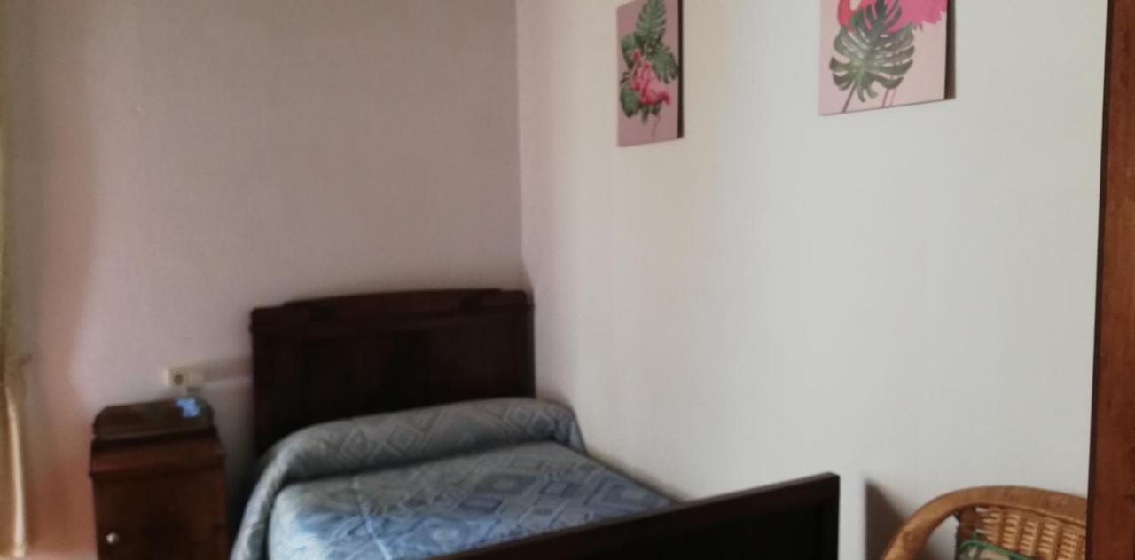 Hotel Rakel Muros Esterno foto